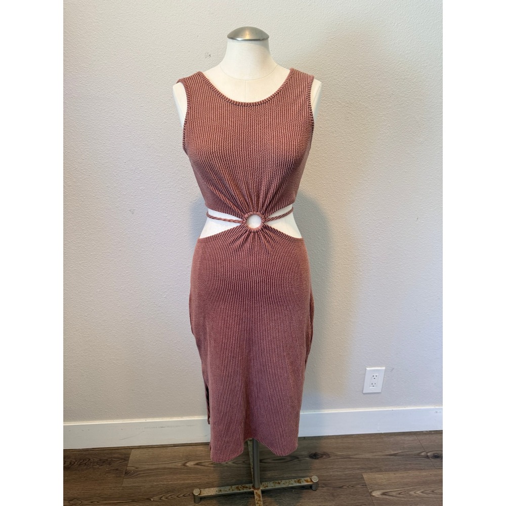 Luna Chix Mauve Ribbed Cutout O-Ring Midi Dress Sleeveless Tie Back Medium